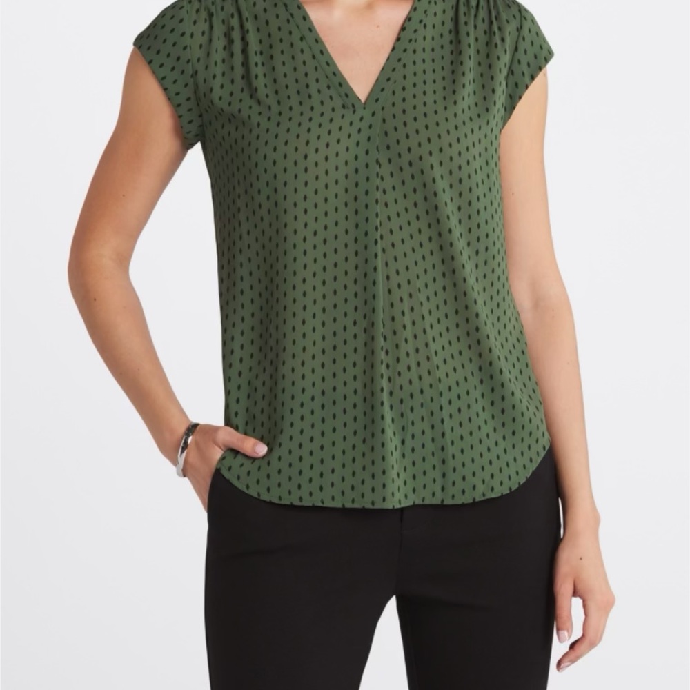 Lillian Green V-Neck Women's Top
